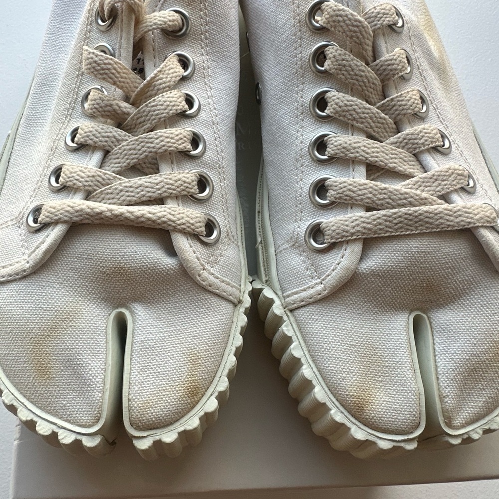 Maison Margiela Tabi Sneakers